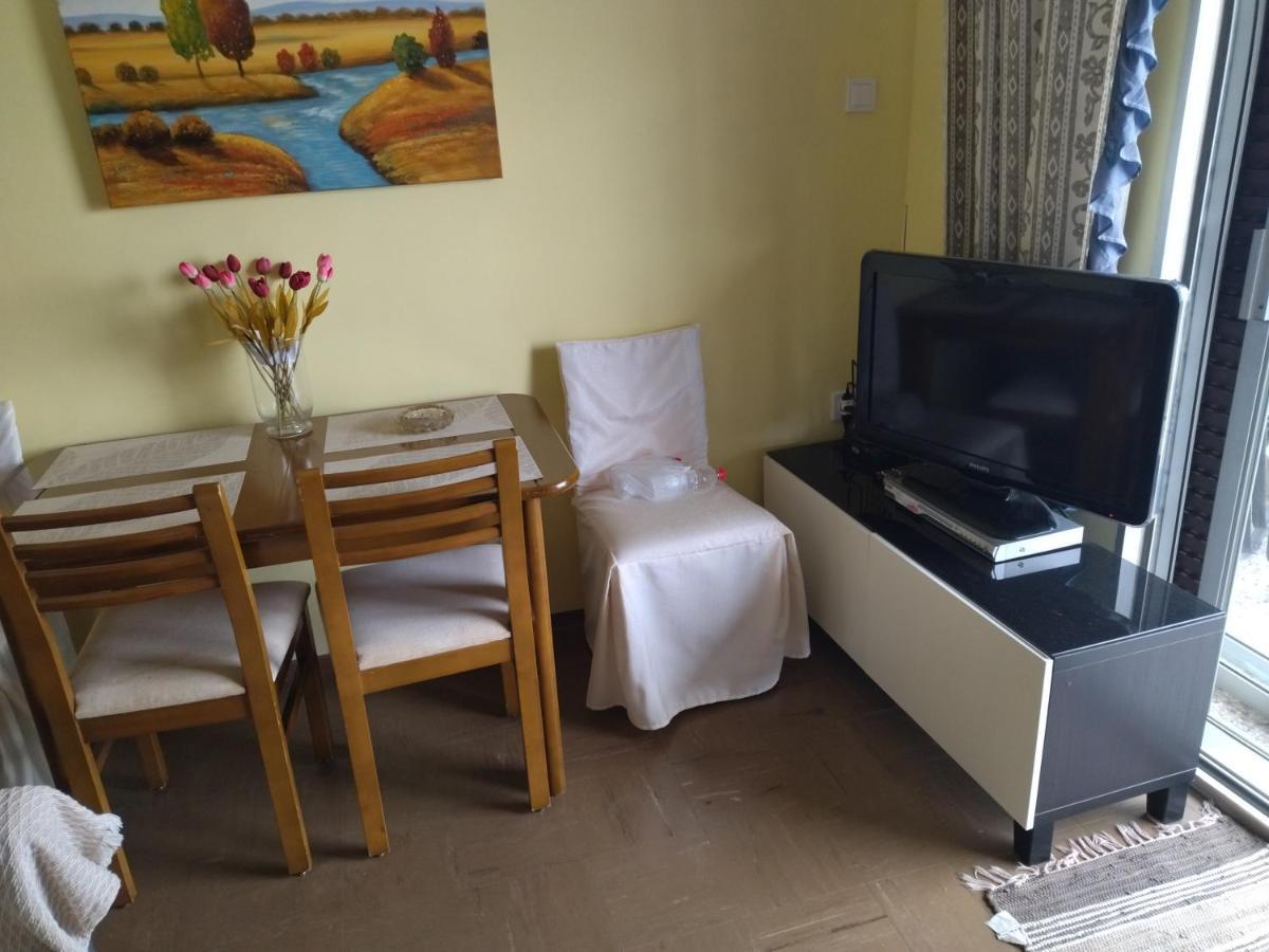 Panorama Apartment Néa Péramos Екстериор снимка